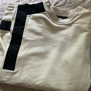 Men’s Beige and black crew neck FALKE Sweatshirt